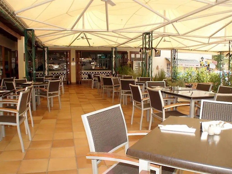Globales Aparthotel Bouganvilla Sa Coma  Otel Sa Coma (Mallorca)